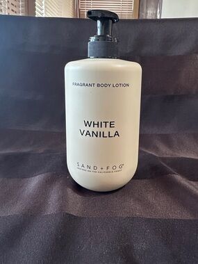 Sand + Fog White Vanilla Body Lotion 16.9 oz Inspired Fragrance NWT
